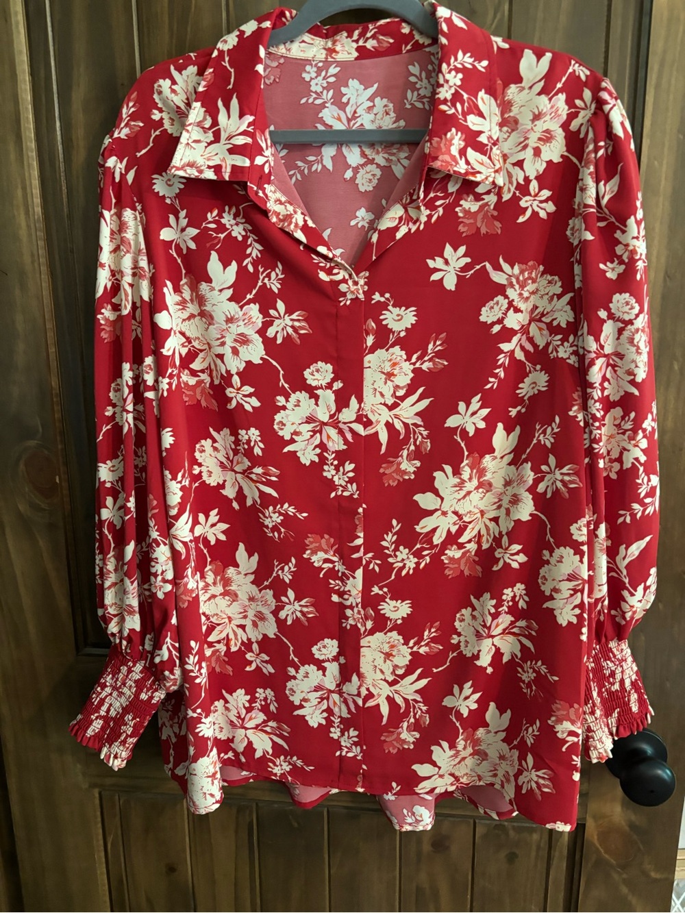 Red cream 3/4 smocked cuffed sleeve Floral Button-Front Blouse